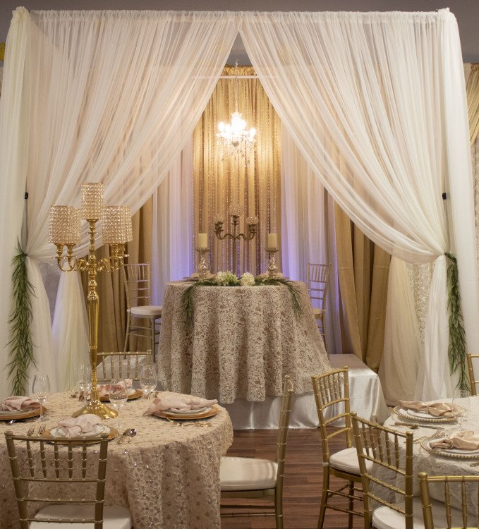 Pipe & Drape