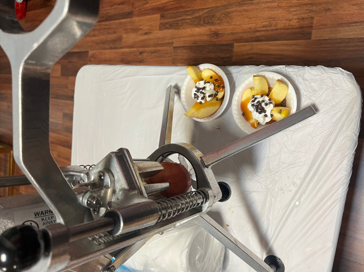 Caramel Apple Bar (Price per person)