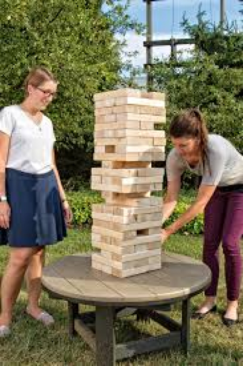 Jenga Life Size (Giant Jenga)