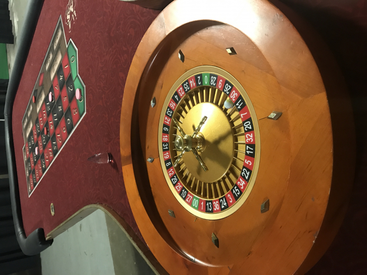 Roulette Table